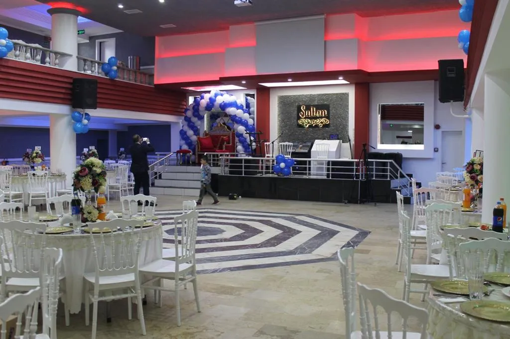 Düğün Salonu Organizasyonu